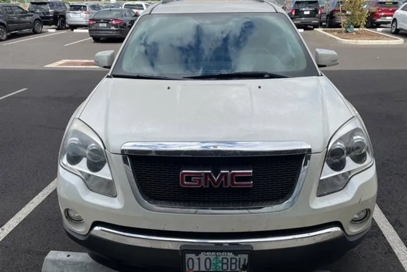 2012 Gmc Acadia SLT photo 1
