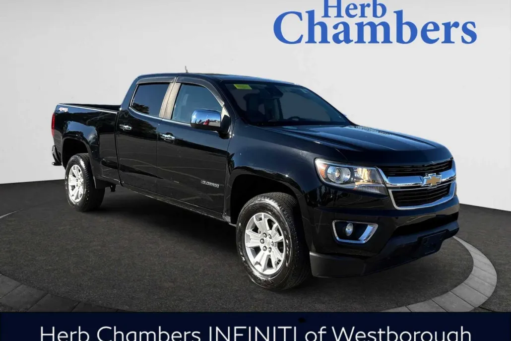 2019 Chevrolet Colorado LT photo 1