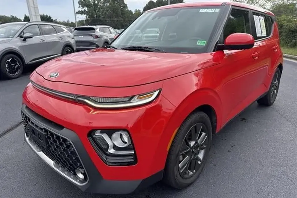 2020 Kia Soul EX photo 1