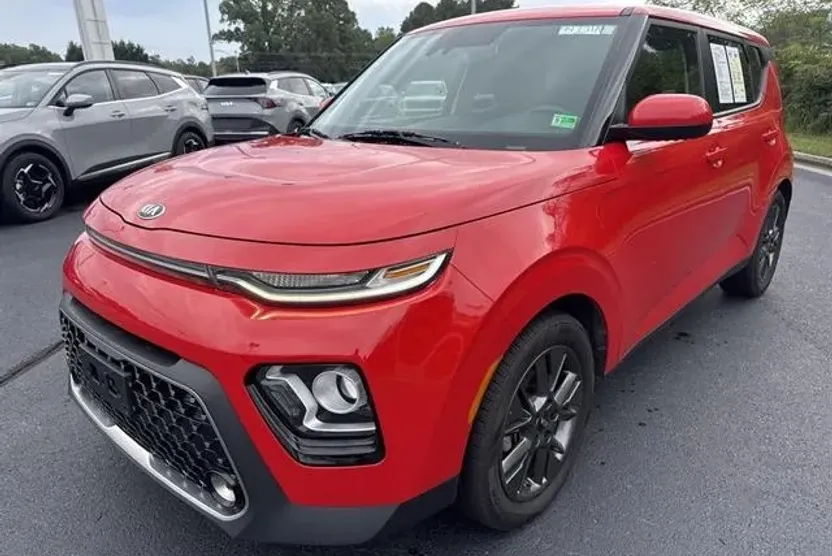 2020 Kia Soul EX photo 1