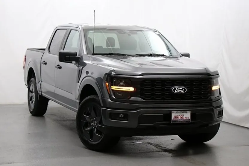 2025 Ford F-150 STX photo 1