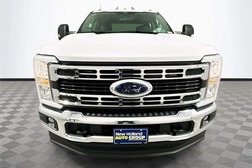 2026 Ford F-250 XLT photo 1