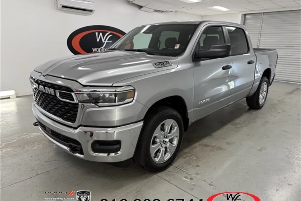 2025 Ram 1500 Tradesman photo 1