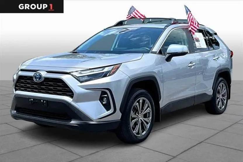 2023 Toyota RAV4 Hybrid XLE Premium photo 1