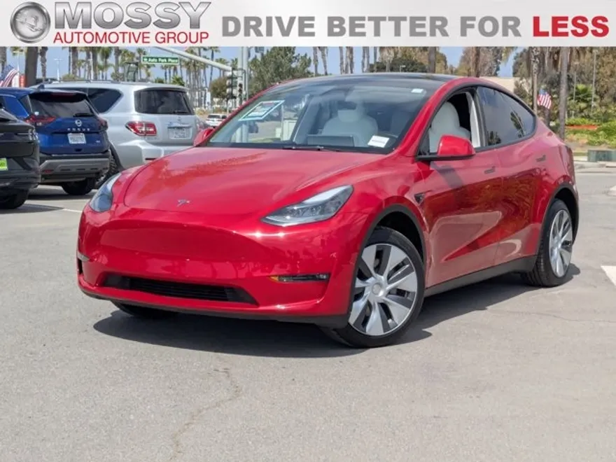 2023 Tesla Model 3 Long Range photo 1