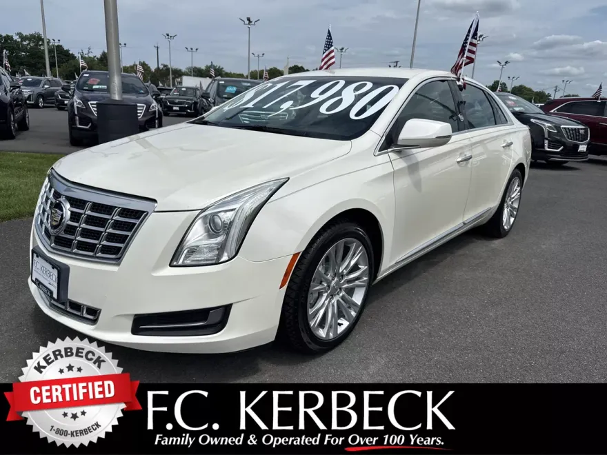 2015 Cadillac XTS photo 1