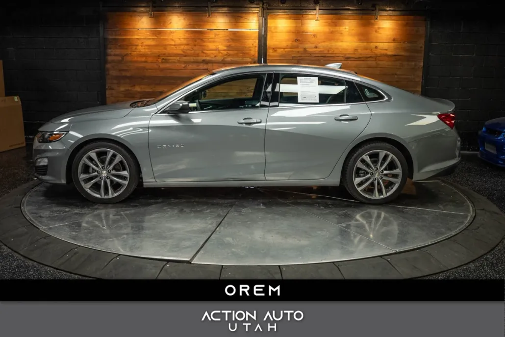 2023 Chevrolet Malibu 1LT photo 1