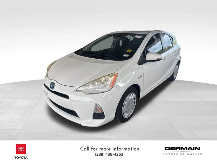 2013 Toyota Prius C Two photo 1