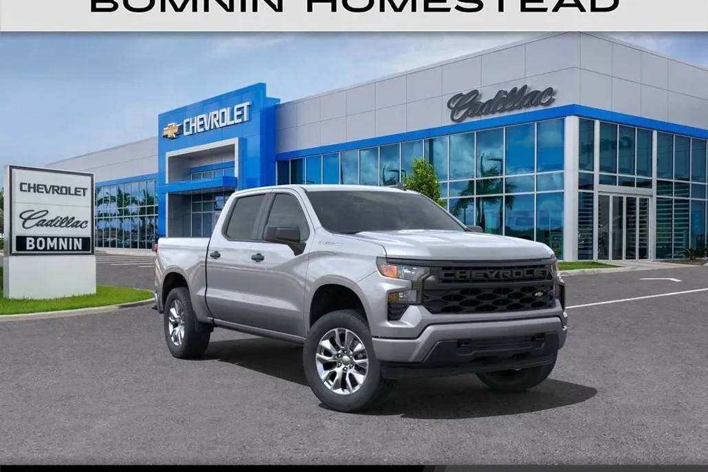 2025 Chevrolet Silverado 1500 Custom photo 1