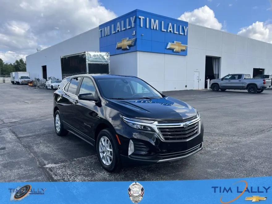 2022 Chevrolet Equinox LT photo 1