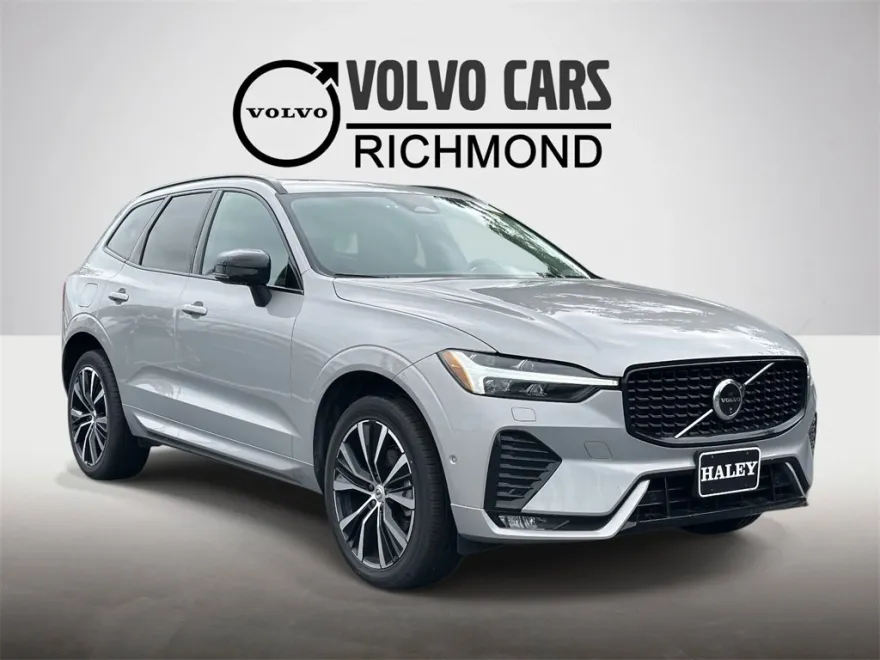 2025 Volvo XC60 B5 Plus photo 1