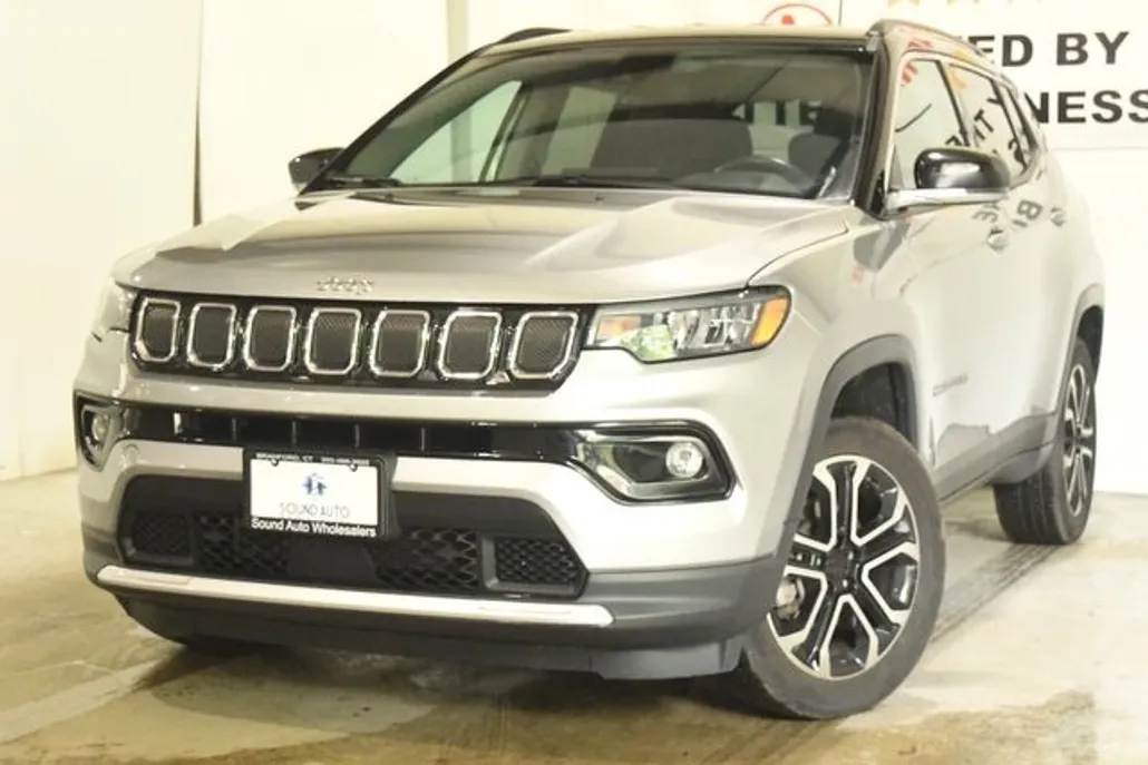 2022 Jeep Compass Limited photo 1