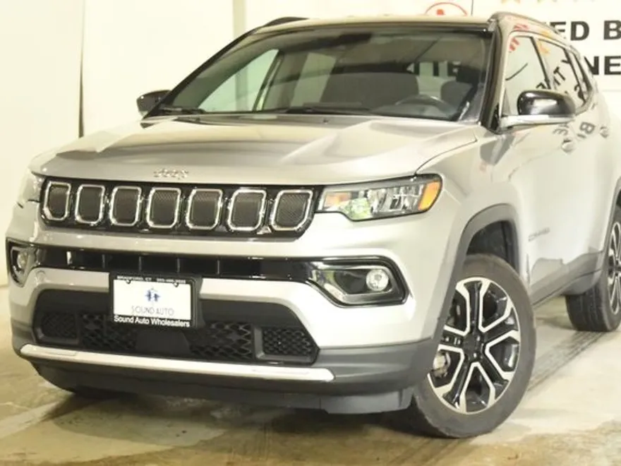 2022 Jeep Compass Limited photo 1