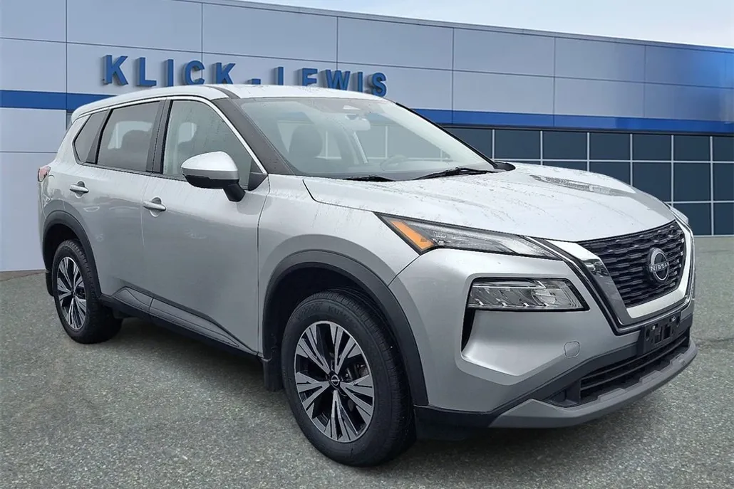 2022 Nissan Rogue SV photo 1