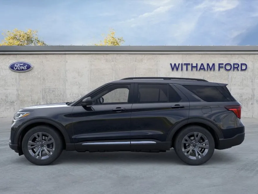 2025 Ford Explorer photo 1