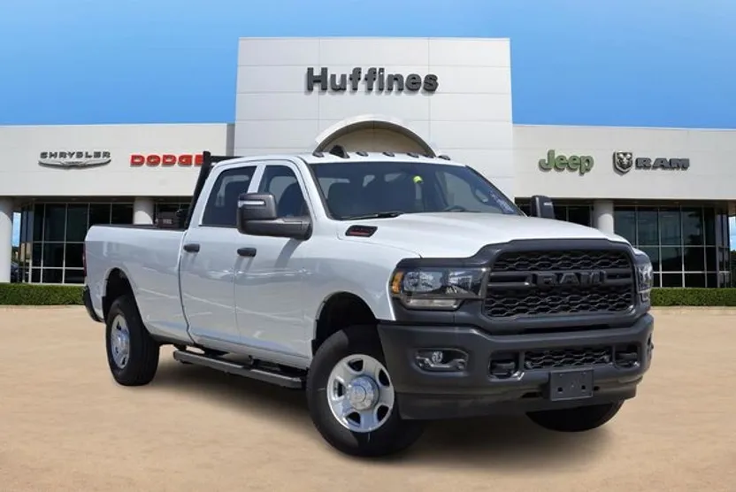 2023 Ram 3500 Tradesman photo 1