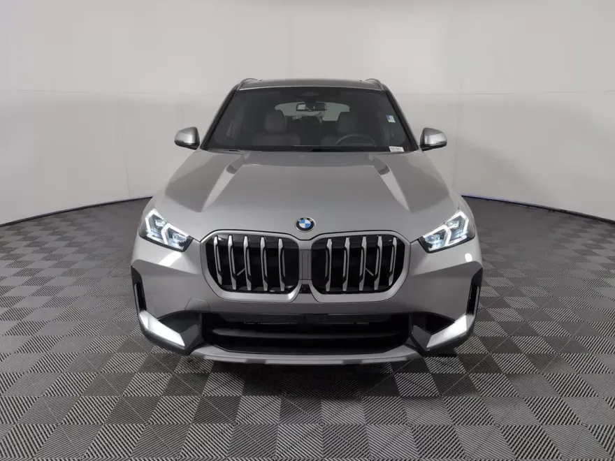 2025 Bmw X1 XDrive28i photo 1