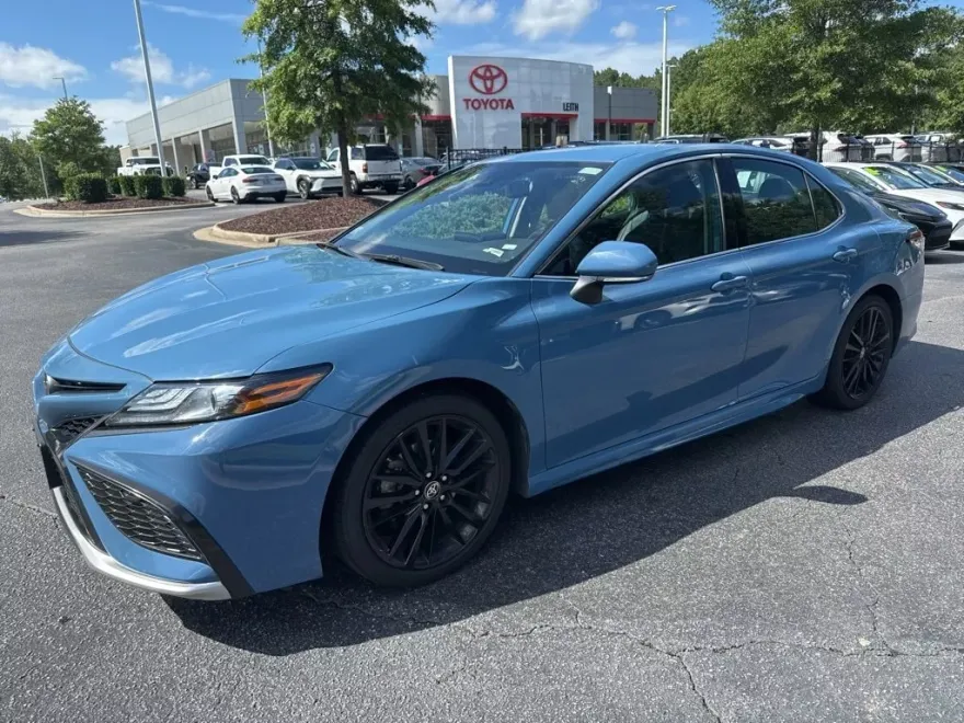 2023 Toyota Camry XSE photo 1