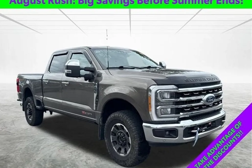 2023 Ford F-250 photo 1