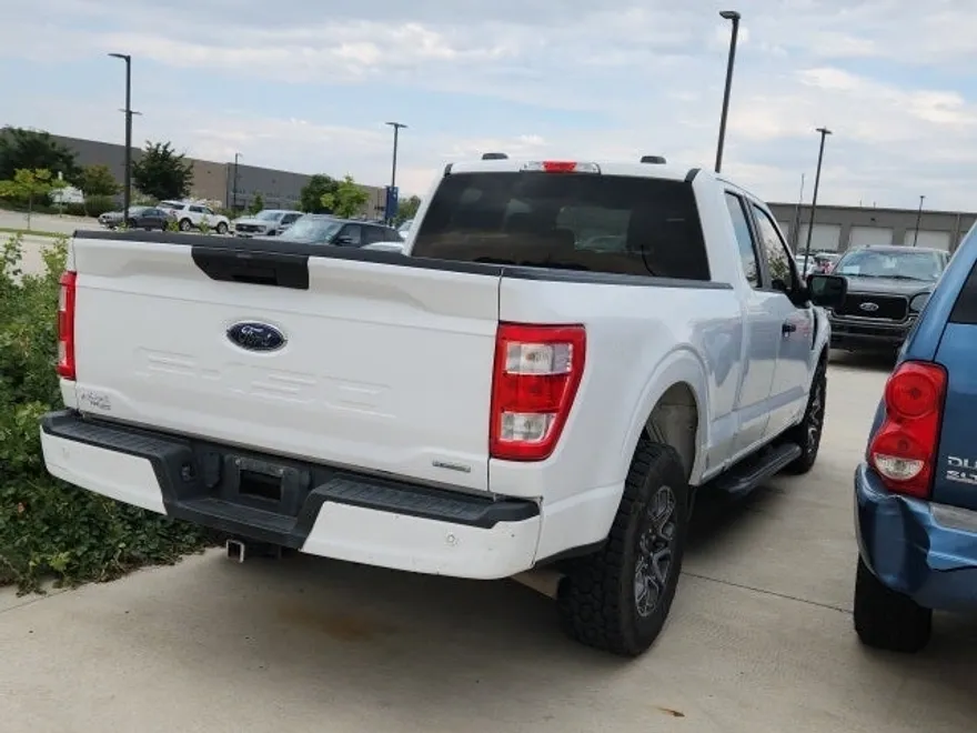 2021 Ford F-150 XL photo 1
