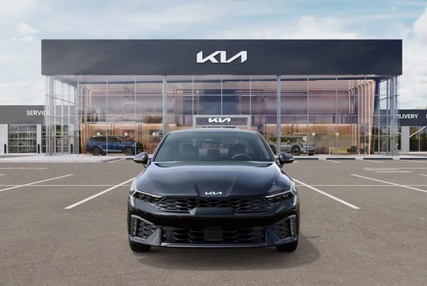 2026 Kia K5 GT-Line photo 1