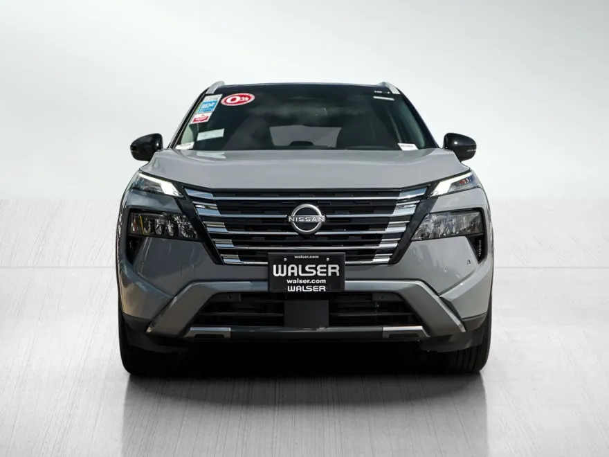 2025 Nissan Rogue SL photo 1