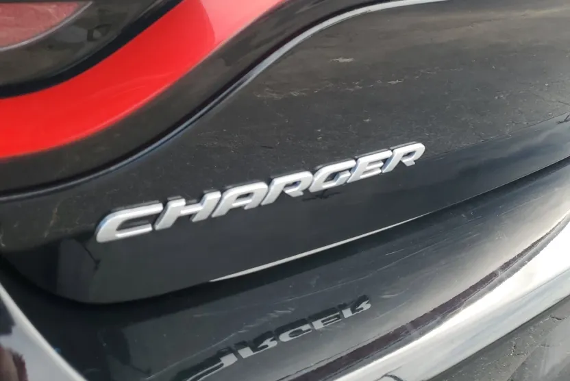 2022 Dodge Charger SXT photo 1