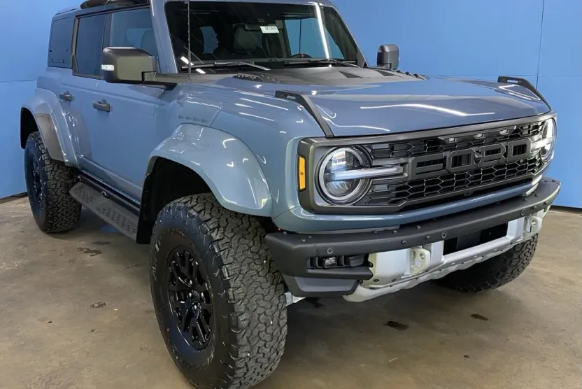 2025 Ford Bronco Raptor photo 1