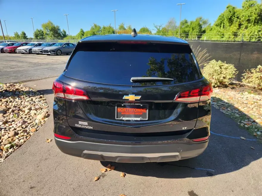 2022 Chevrolet Equinox photo 1