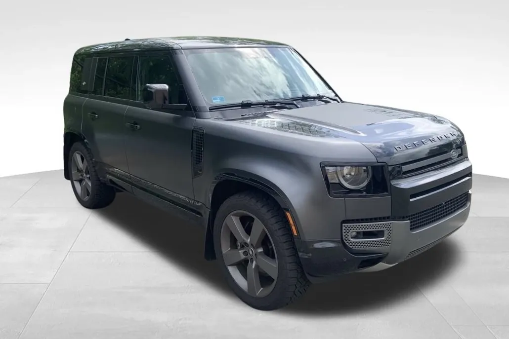 2024 Land Rover Defender 110 Carpathian Edition photo 1