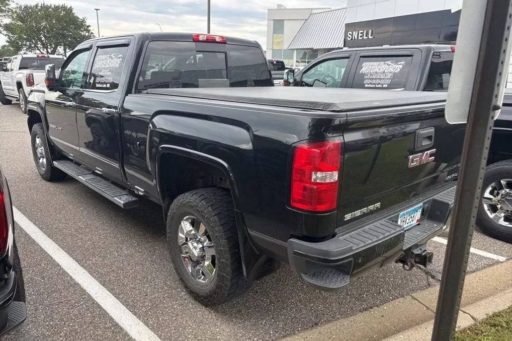2019 Gmc Sierra 3500 HD Denali photo 1
