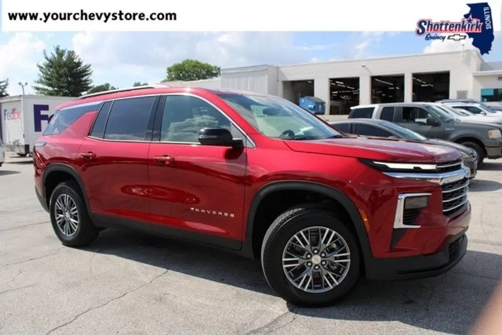 2025 Chevrolet Traverse photo 1