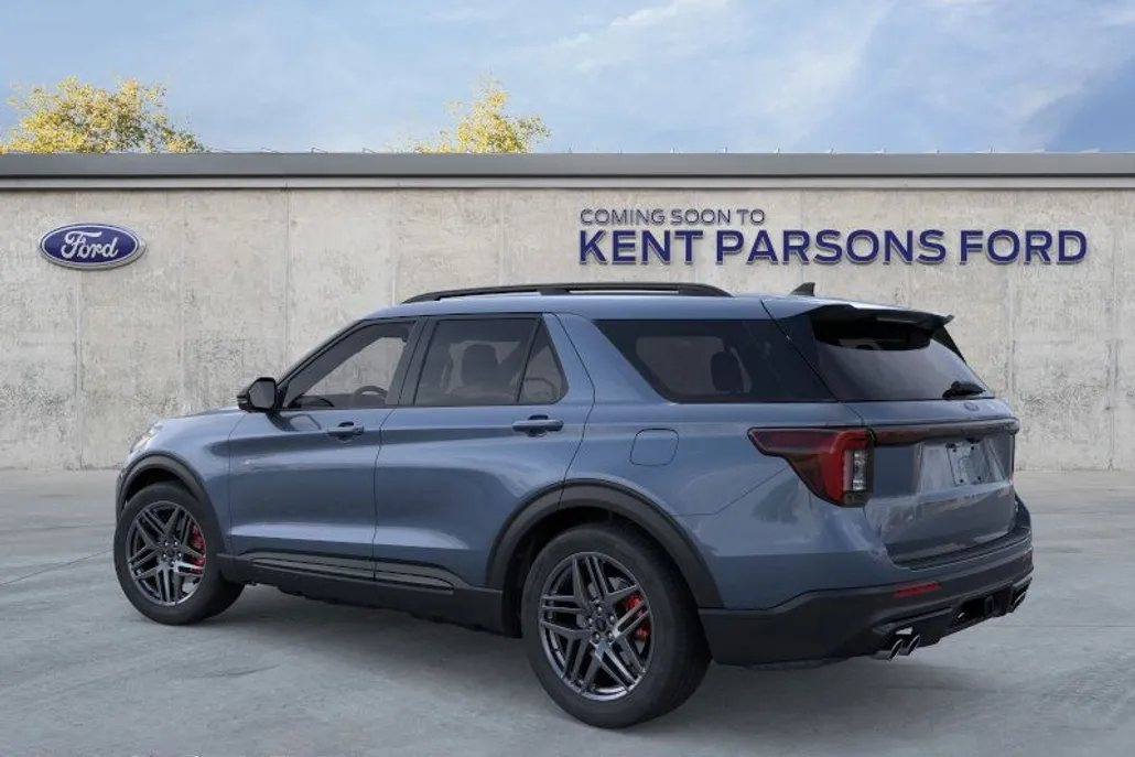 2025 Ford Explorer ST photo 1