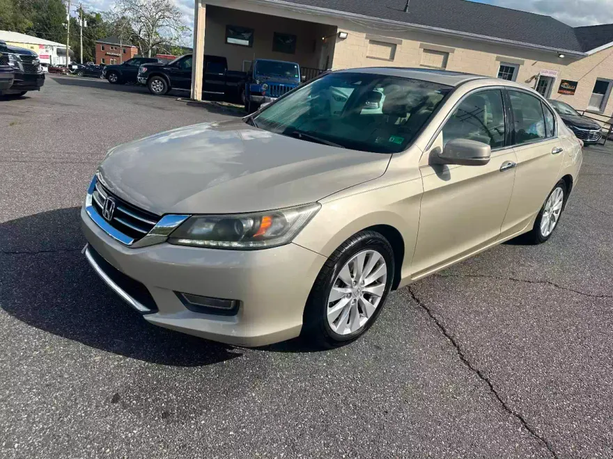 2013 Honda Accord EX-L photo 1