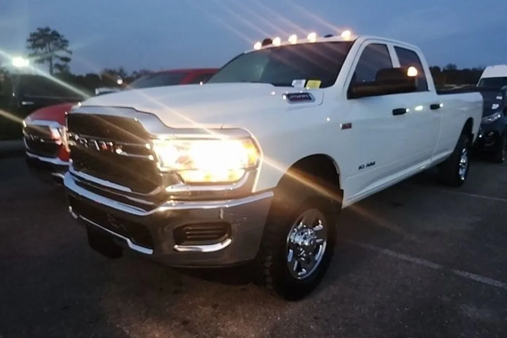 2022 Ram 2500 Tradesman photo 1