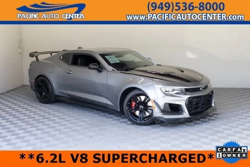 2021 Chevrolet Camaro ZL1 photo 1