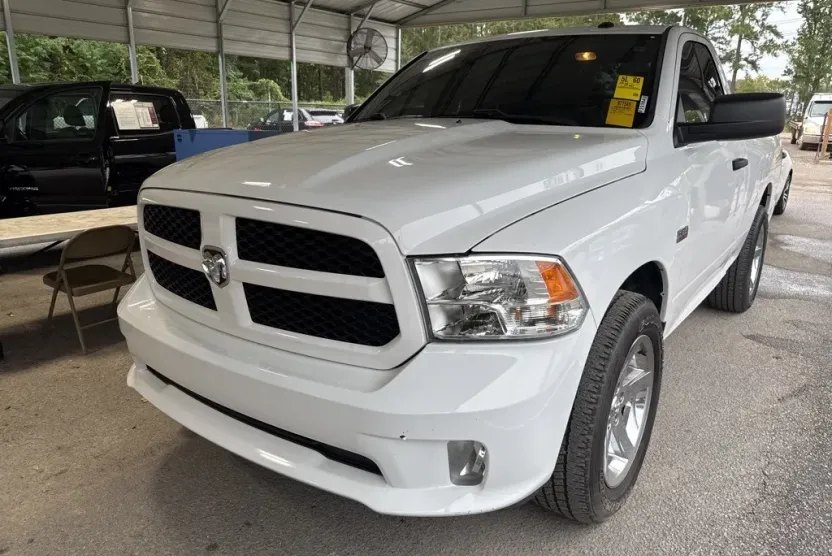 2018 Ram 1500 Express photo 1