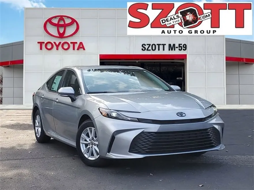 2026 Toyota Camry LE photo 1