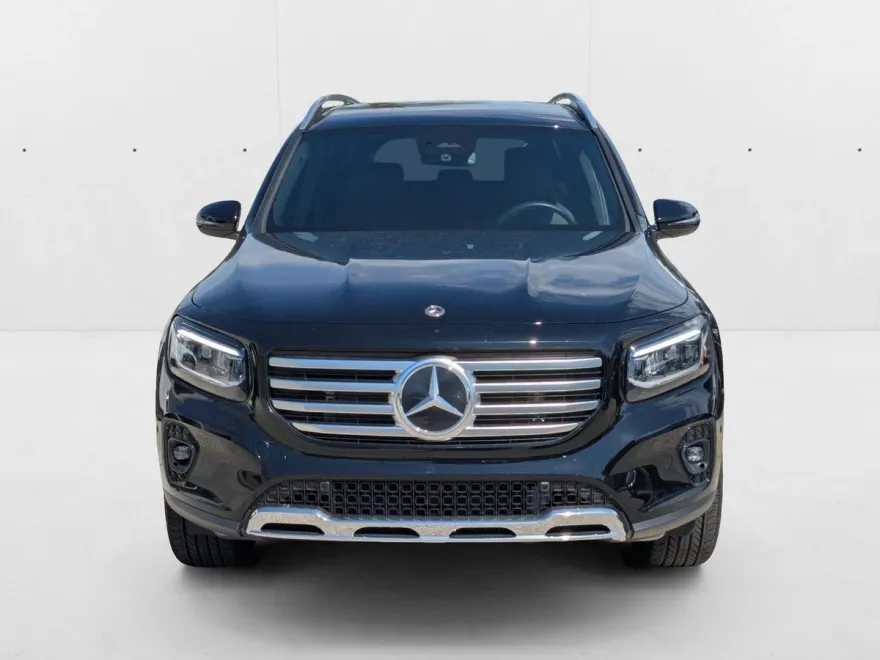 2025 Mercedes Benz GLB 250 photo 1