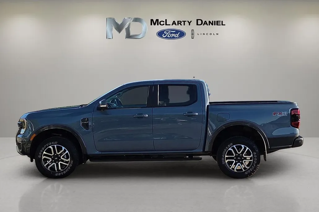 2024 Ford Ranger Lariat photo 1