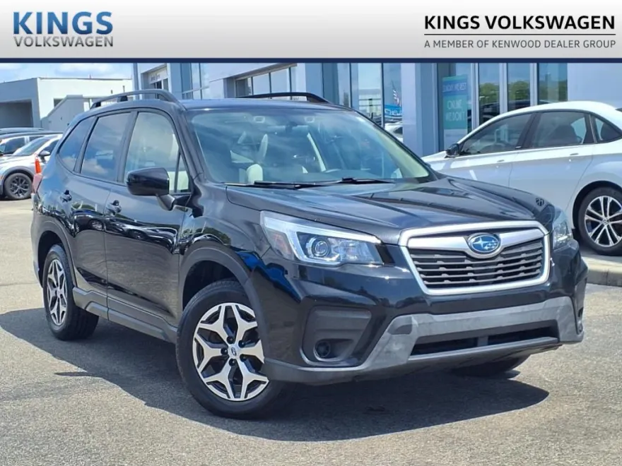 2020 Subaru Forester Premium photo 1
