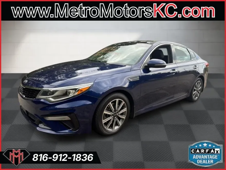 2019 Kia Optima EX photo 1