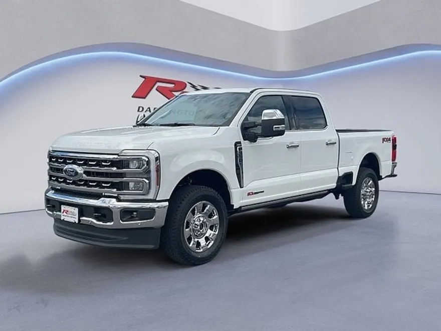 2025 Ford F-350 Lariat photo 1
