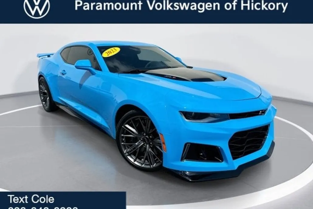 2023 Chevrolet Camaro ZL1 photo 1