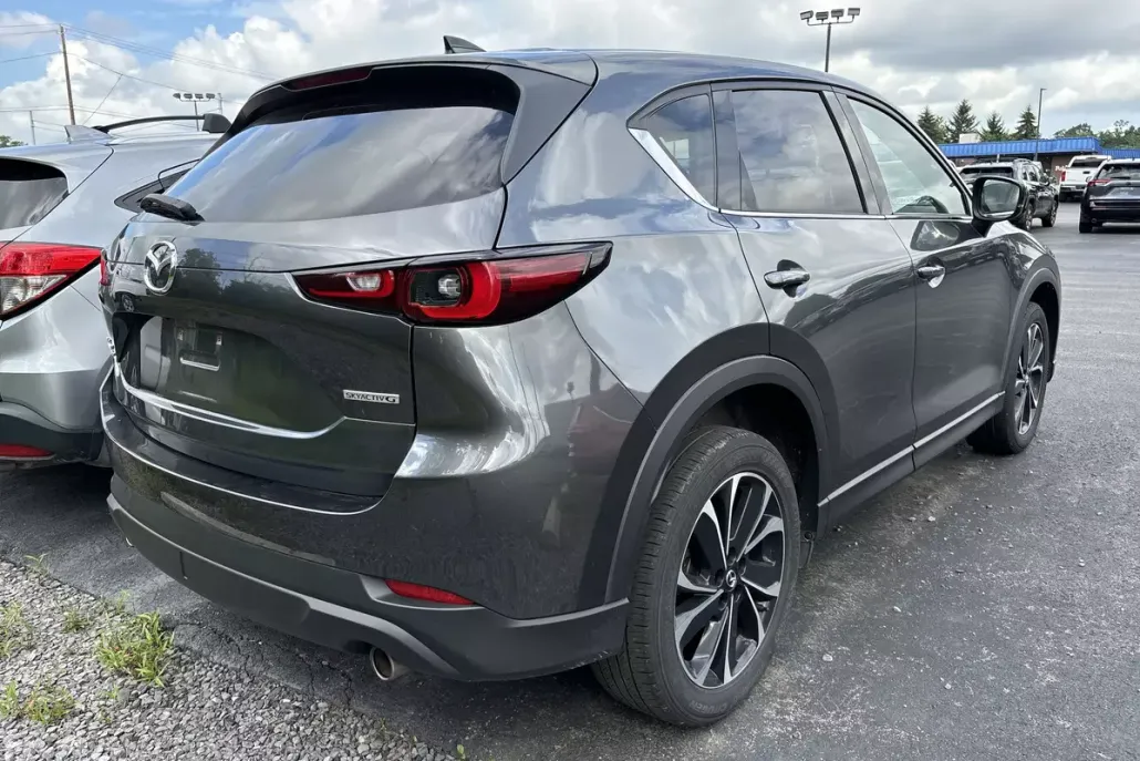 2023 Mazda CX-5 2.5 S Premium photo 1
