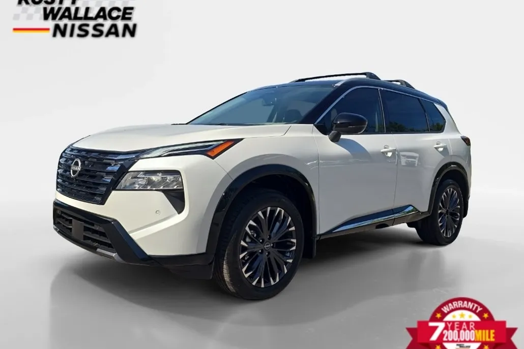 2026 Nissan Rogue Platinum photo 1