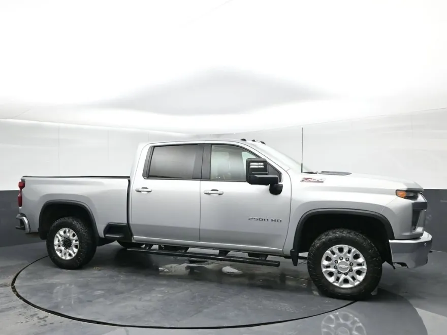 2020 Chevrolet Silverado 2500HD LT photo 1