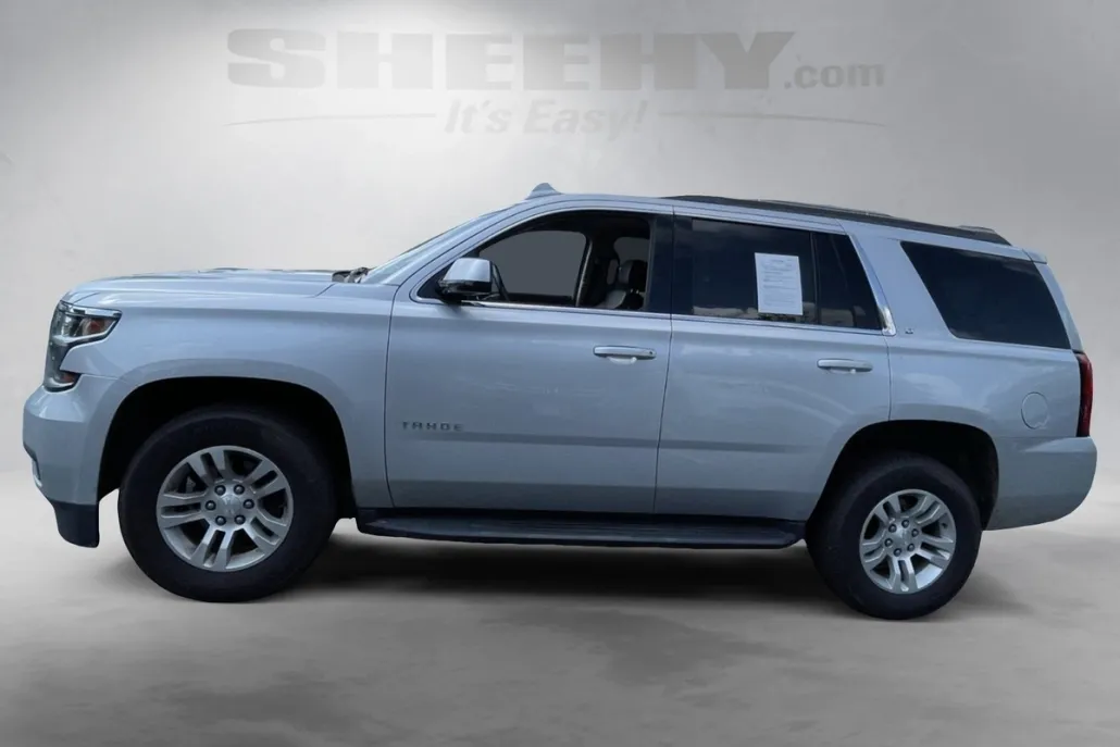 2020 Chevrolet Tahoe LT photo 1