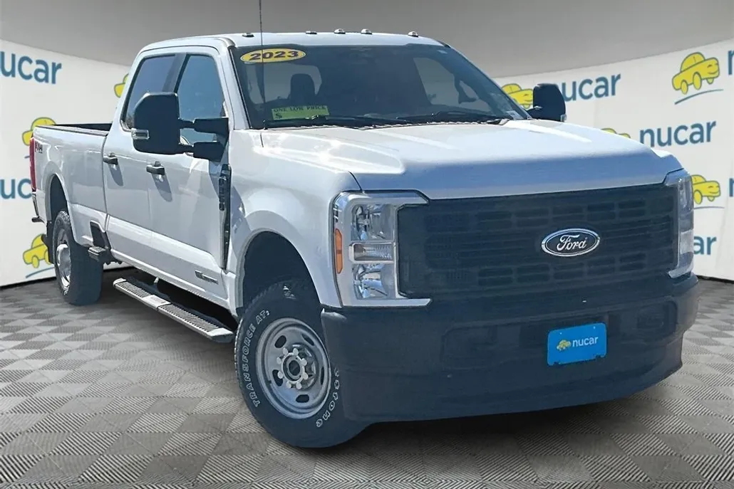 2023 Ford F-350 XL photo 1