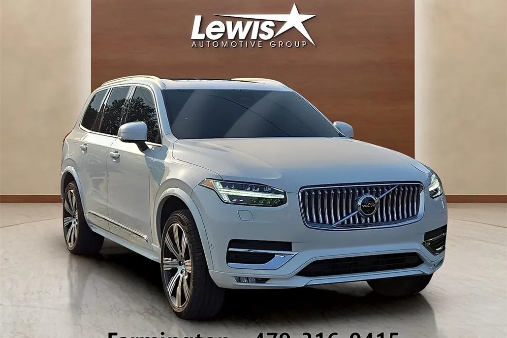 2025 Volvo XC90 photo 1